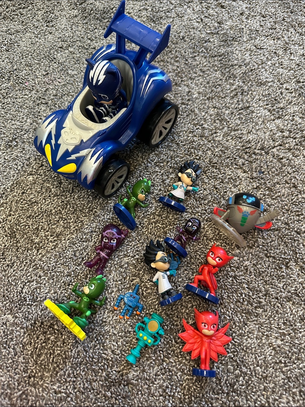 Pj masks - Blue Catboy Turbo Car with Blue and Multicolor Figures